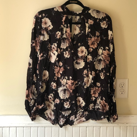 Neutral Brown and Black V Neck Cut Out Blouse - Picture 2 of 4